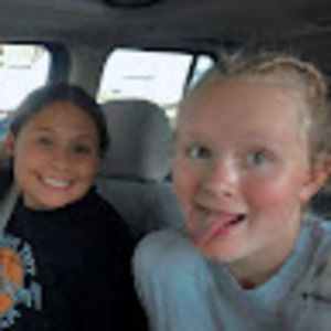 Meet your Posher, Lana